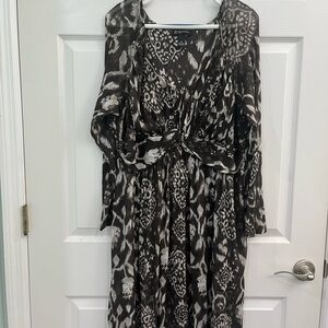 INC International Concepts Black and White Long Sleeve Twist Front Printed Dress